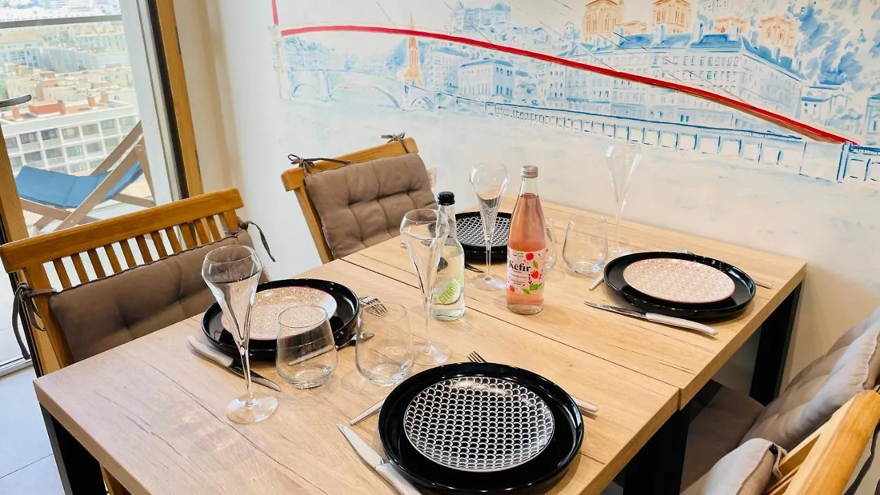 Studio Bel-Mod Bugey - Belvedere Moderne Lyon